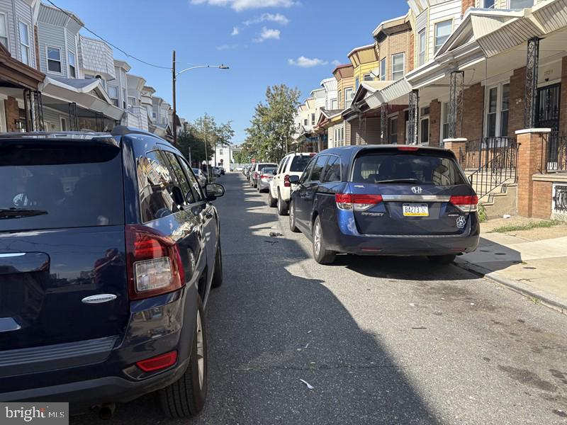 1943 E PACIFIC STREET