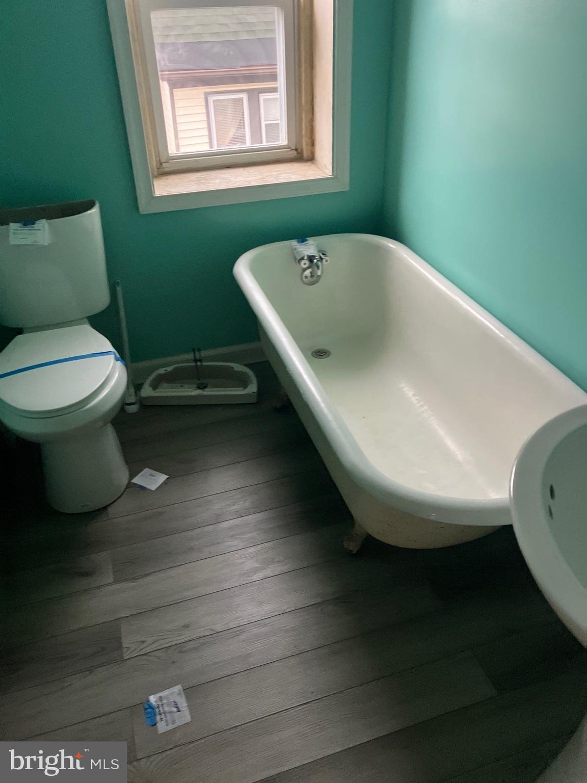 6419 N FAIRHILL STREET