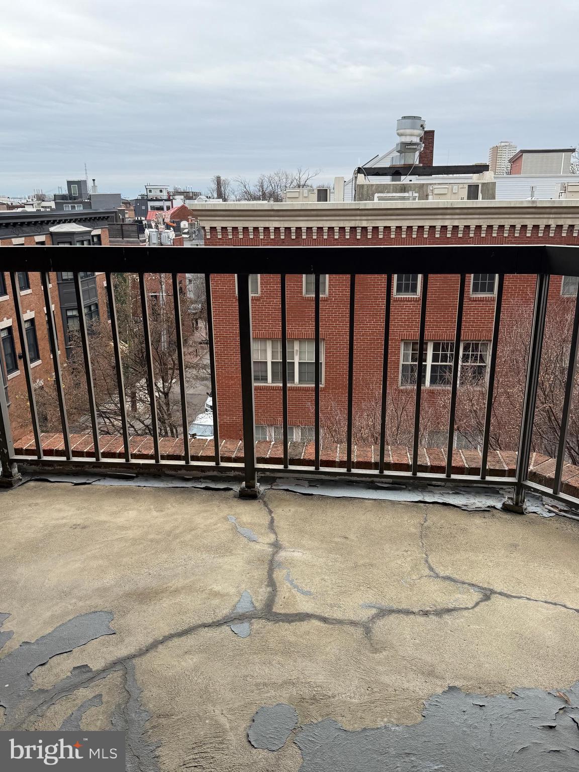 200 LOMBARD STREET 625