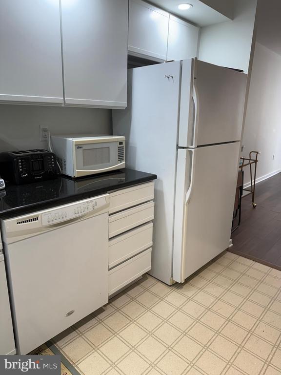 200 LOMBARD STREET 625
