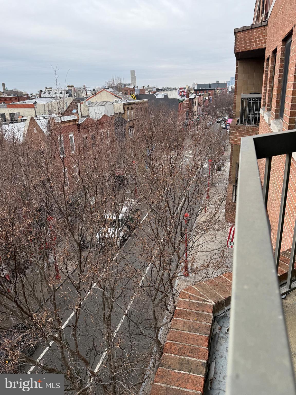 200 LOMBARD STREET 625