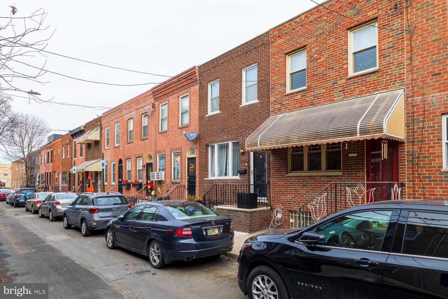 809 MCCLELLAN STREET