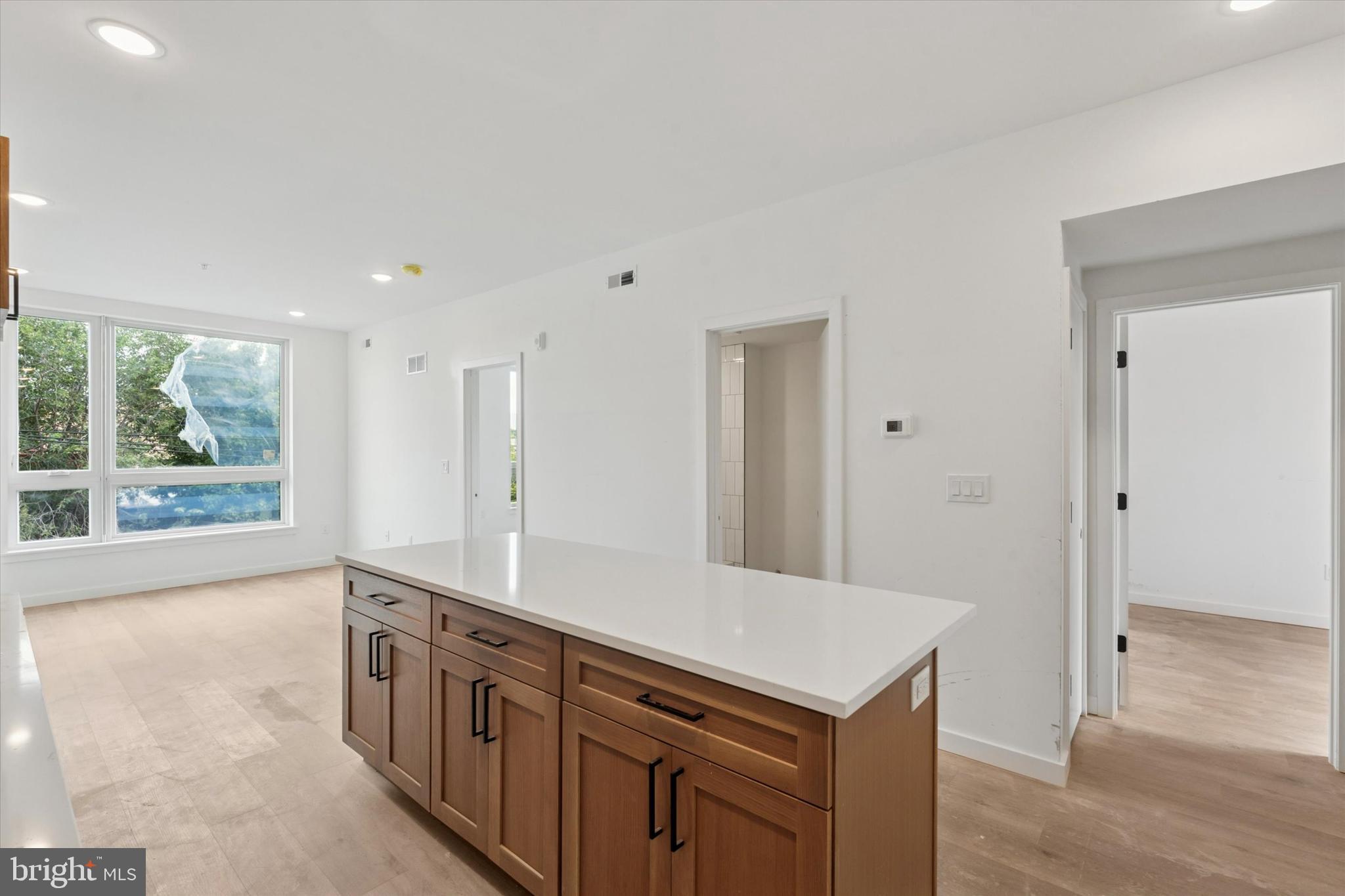 754 S 4TH STREET 402