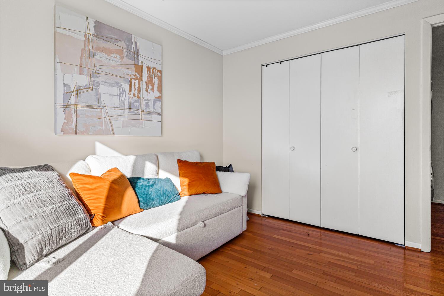 1137 PINE STREET E 300