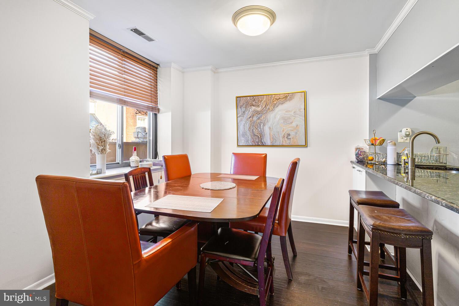 1137 PINE STREET E 300