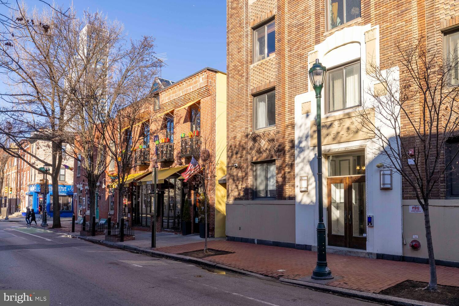 1137 PINE STREET E 300