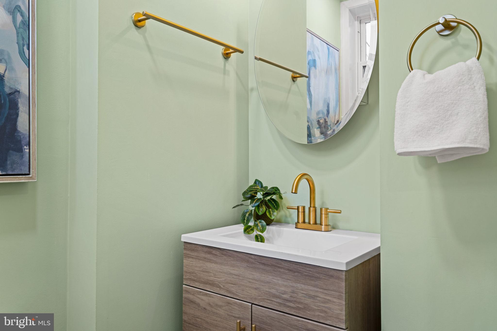 1937 S LAMBERT STREET