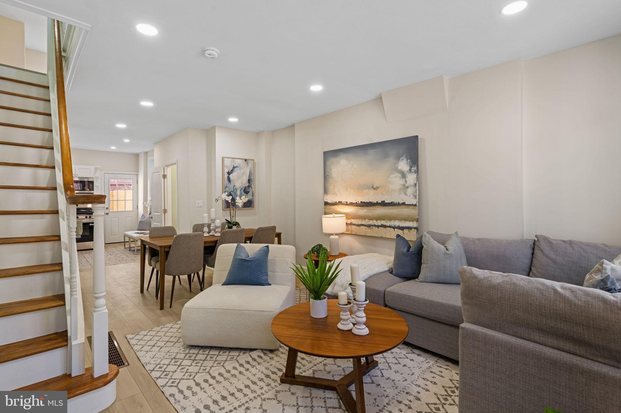 1937 S LAMBERT STREET