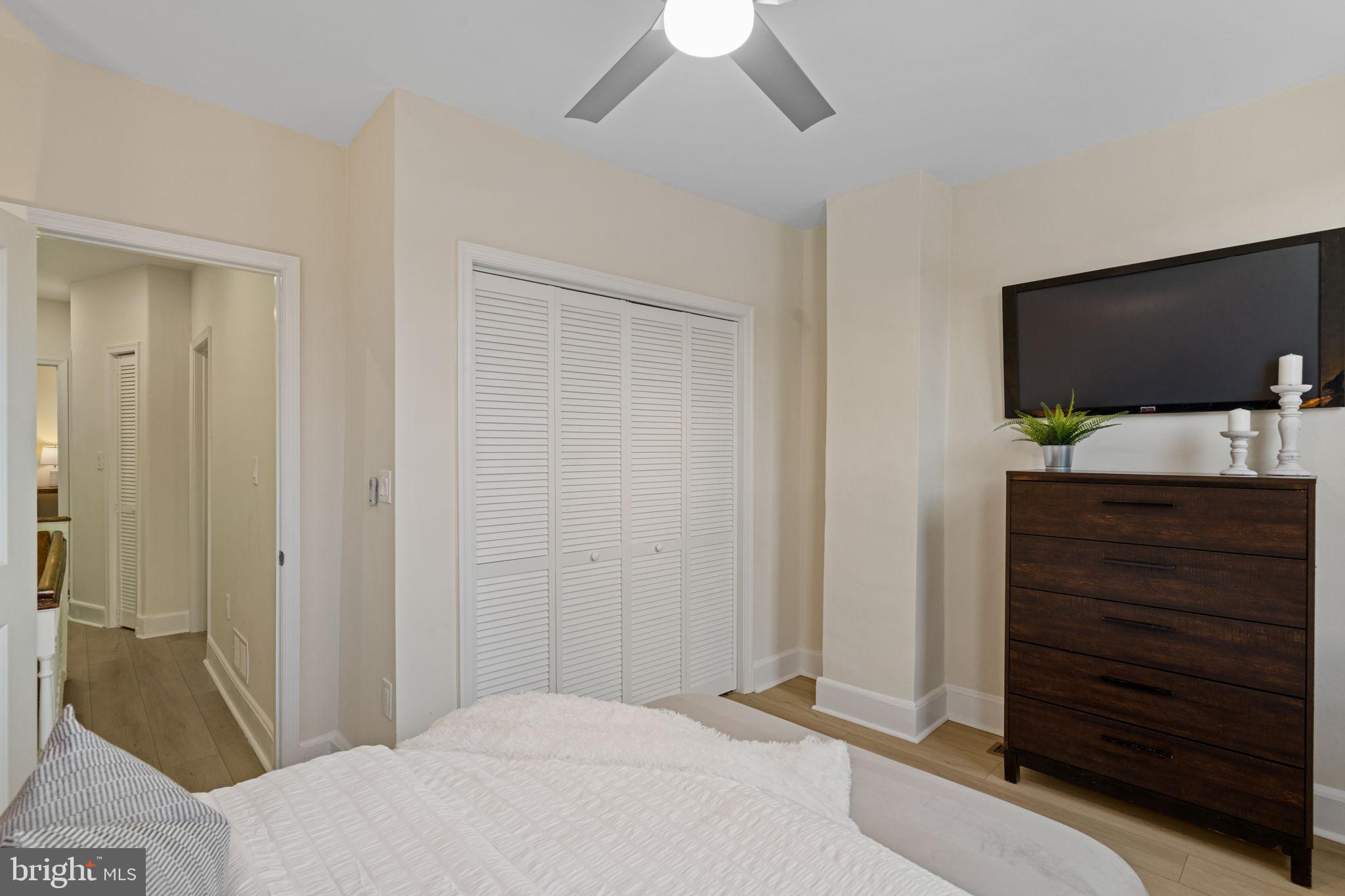 1937 S LAMBERT STREET