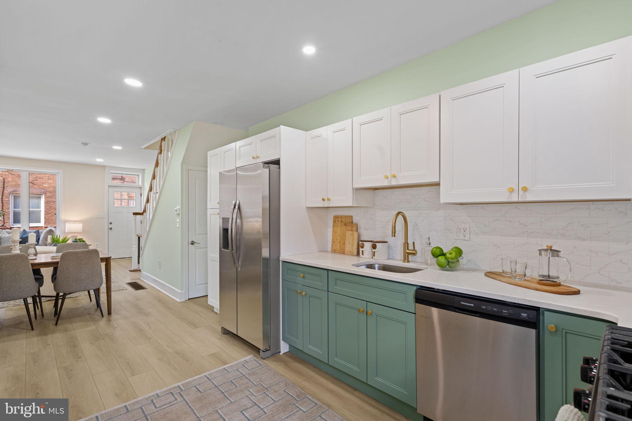 1937 S LAMBERT STREET