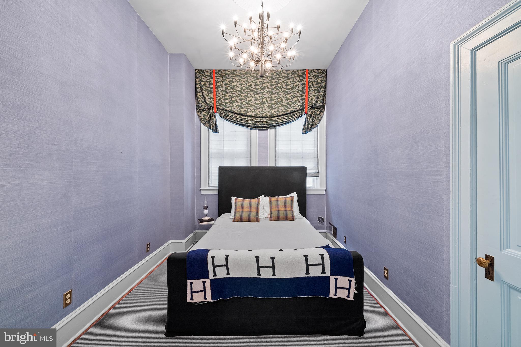 2009 SPRUCE STREET C