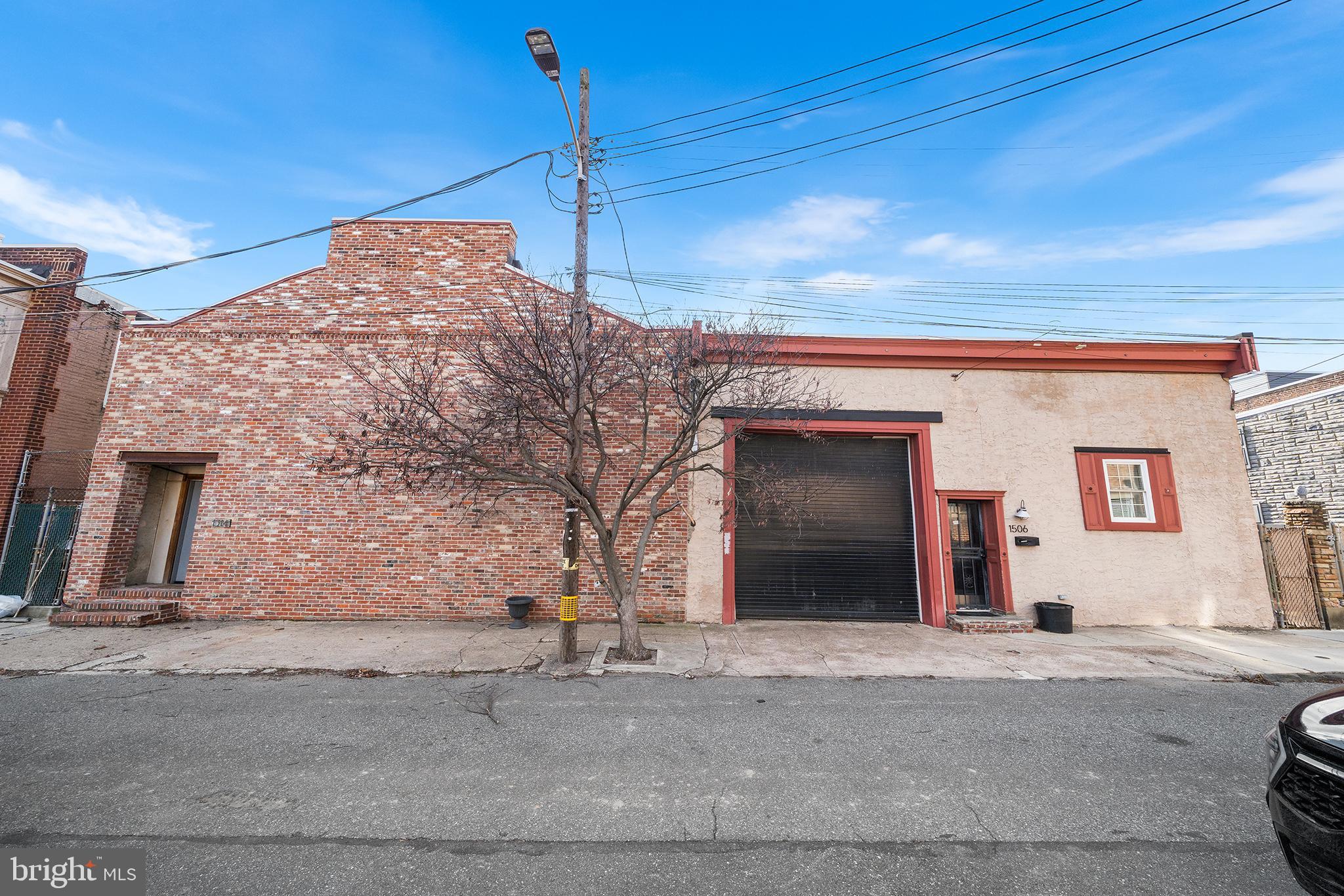 1506 E WILT STREET 14