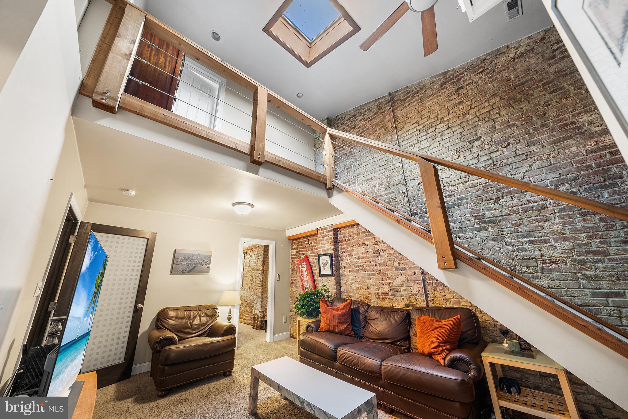 1506 E WILT STREET 14