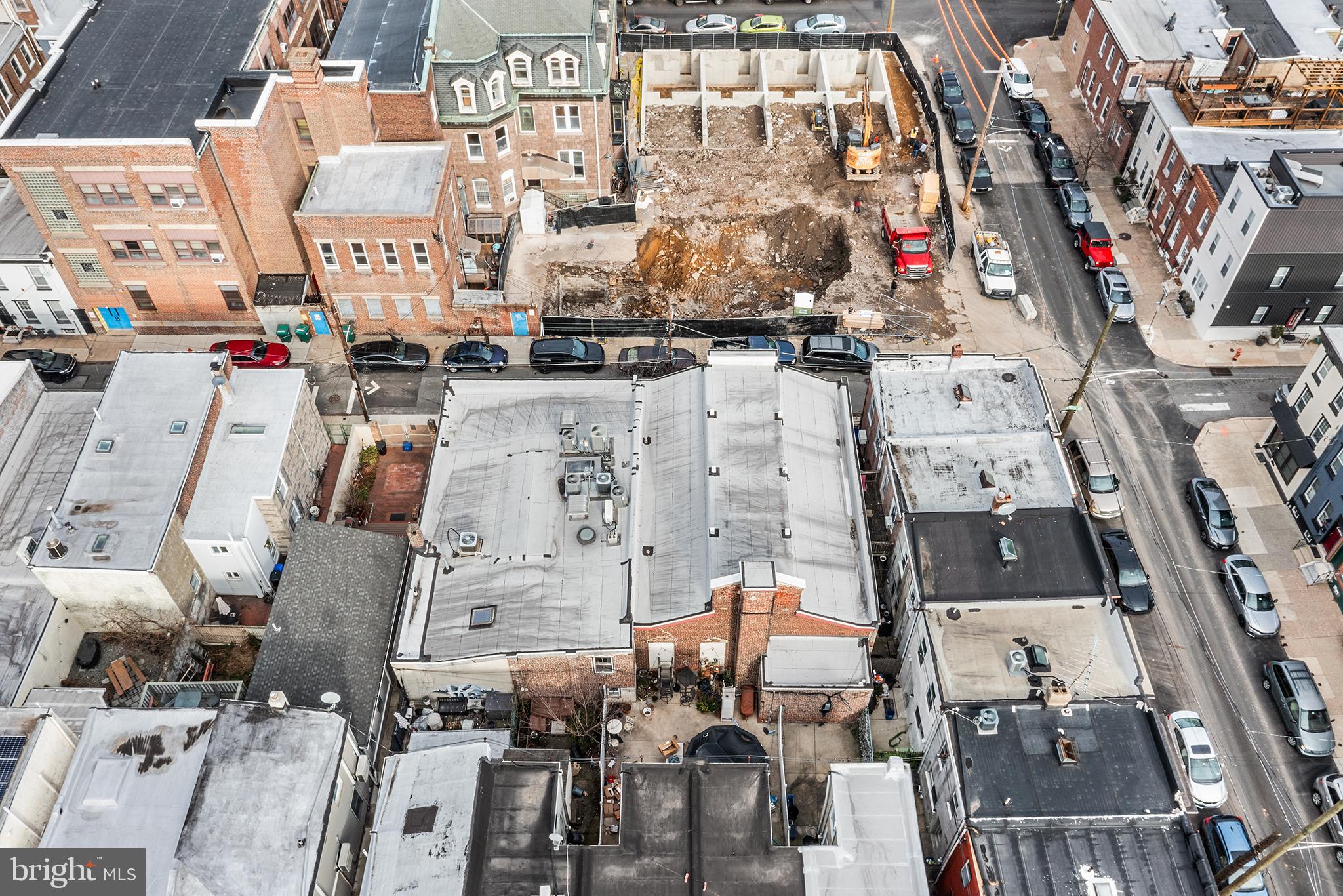 1506 E WILT STREET 14