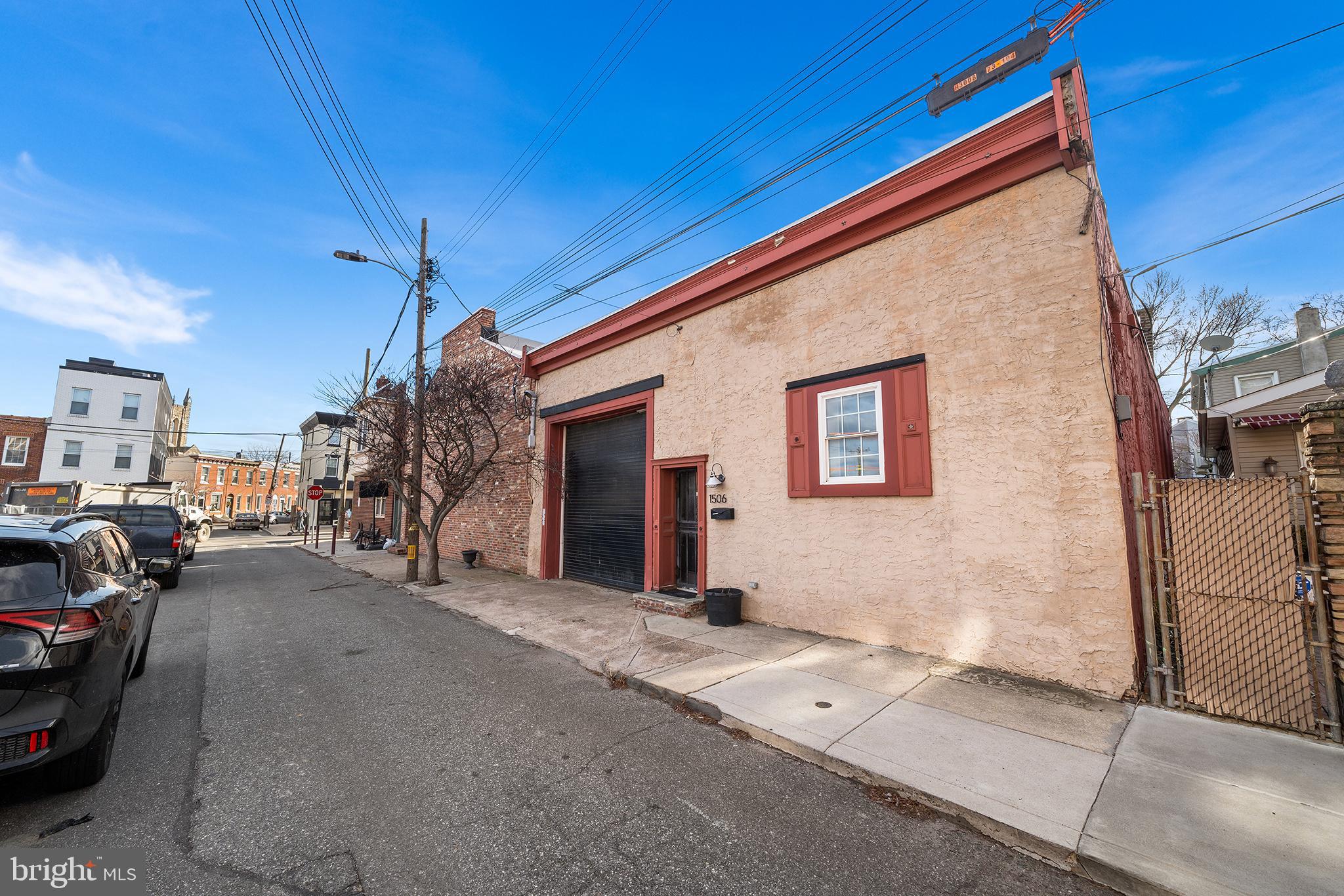 1506 E WILT STREET 14