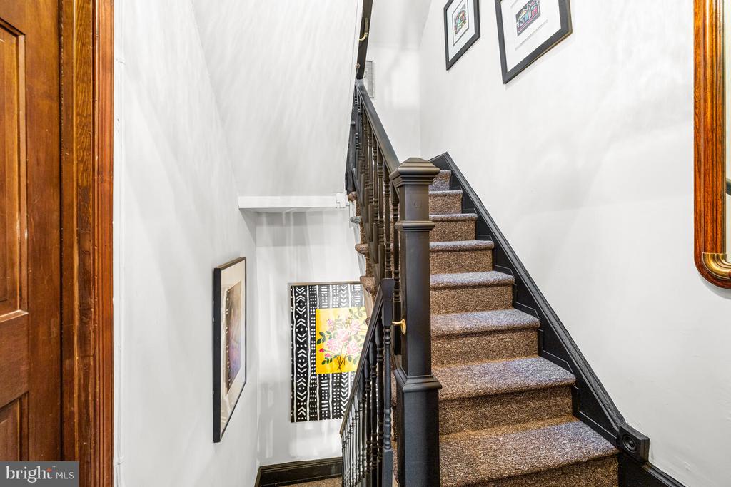 516 S 3RD STREET 3