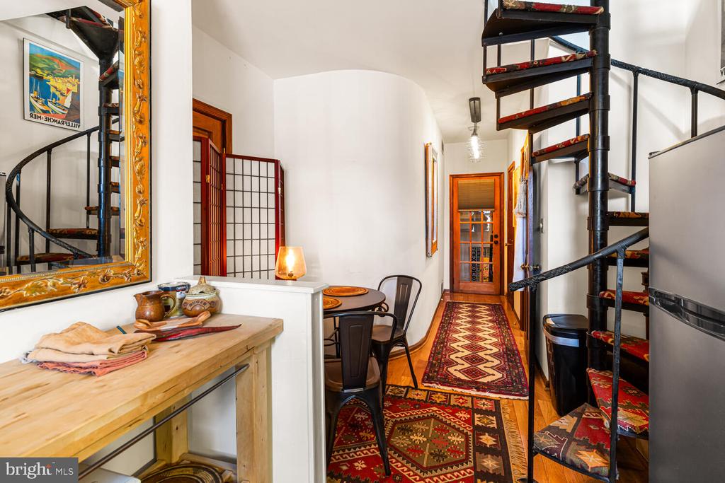 516 S 3RD STREET 3