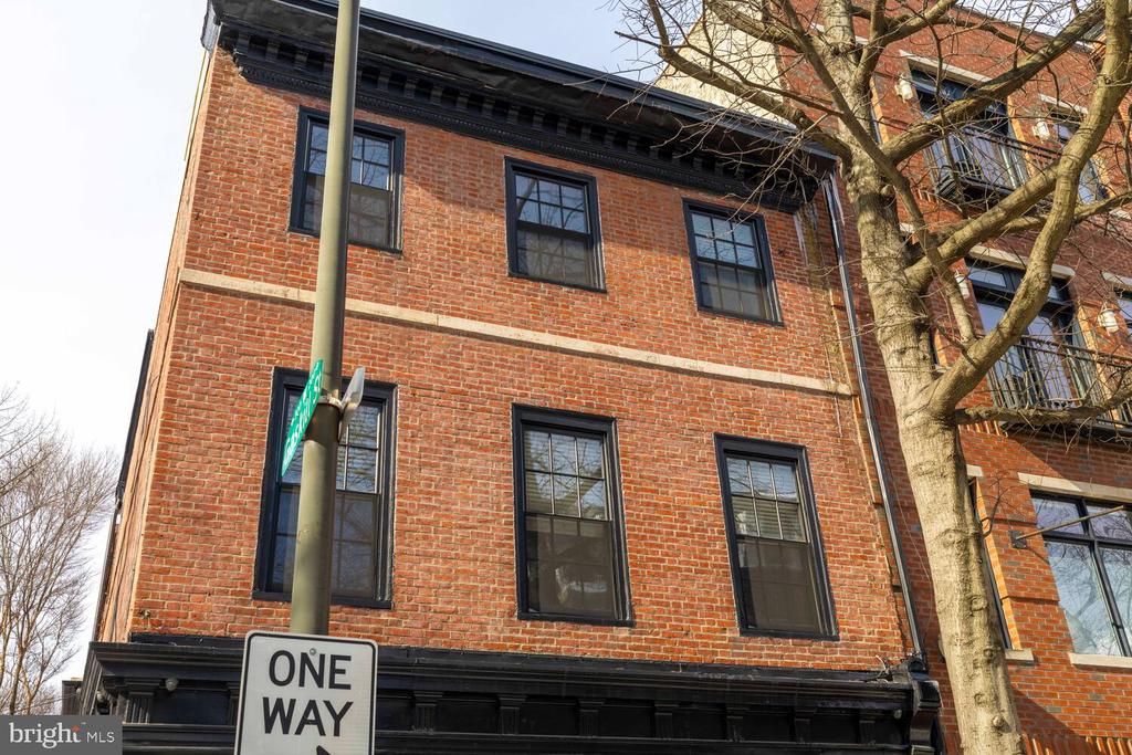 516 S 3RD STREET 3