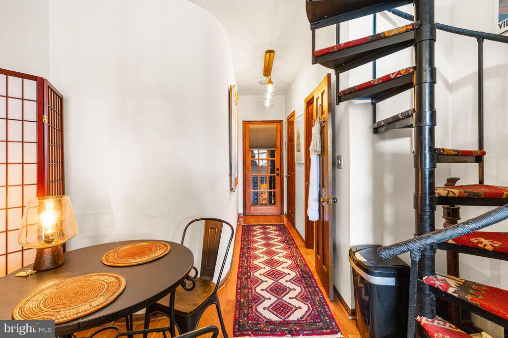 516 S 3RD STREET 3