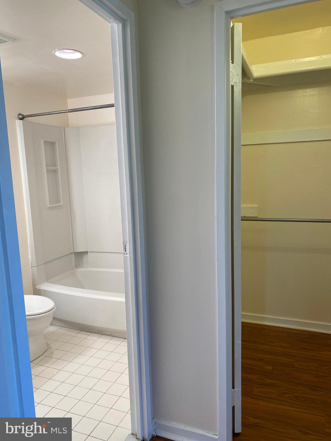 200 LOMBARD STREET 10 633