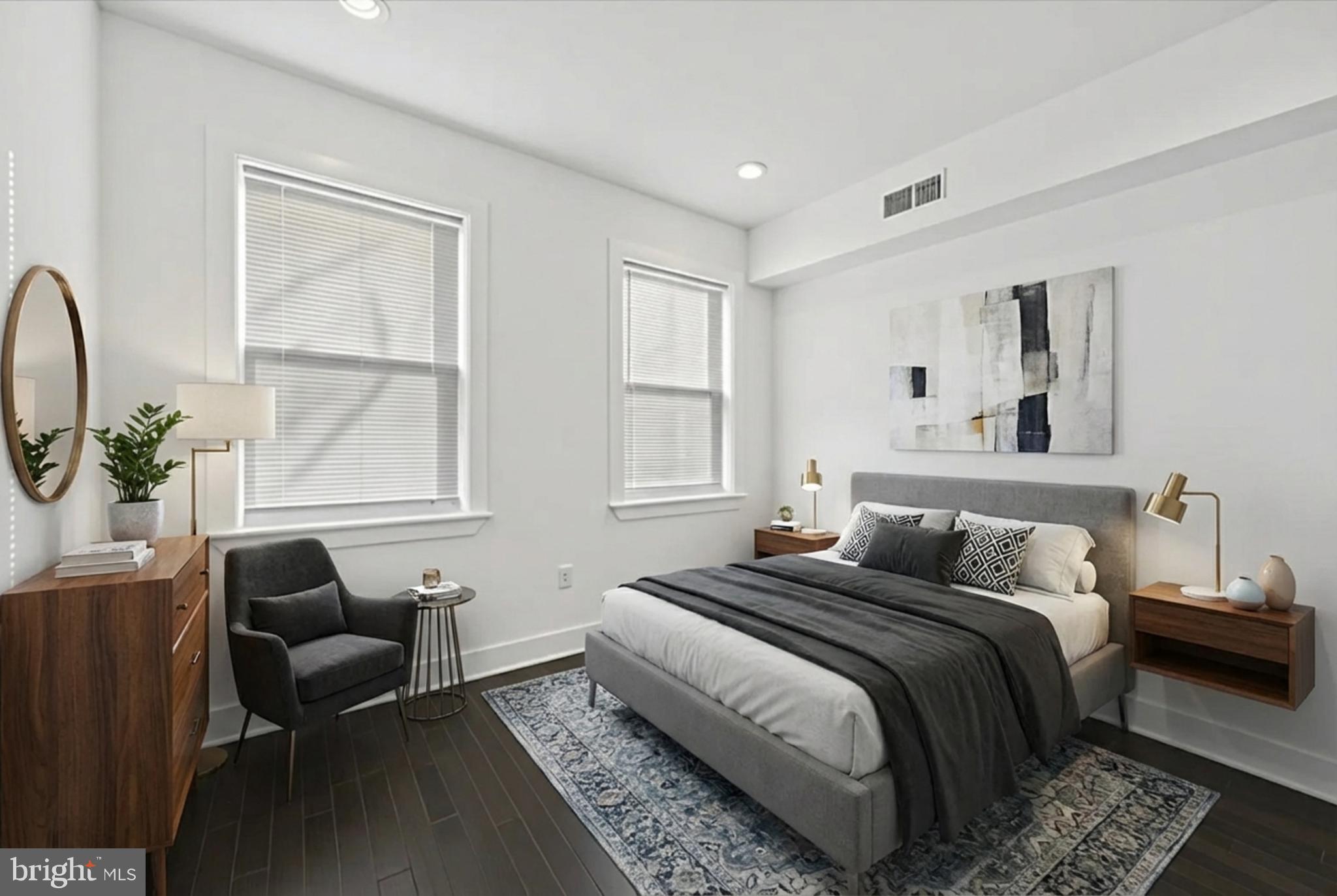 1327 S HOLLYWOOD STREET