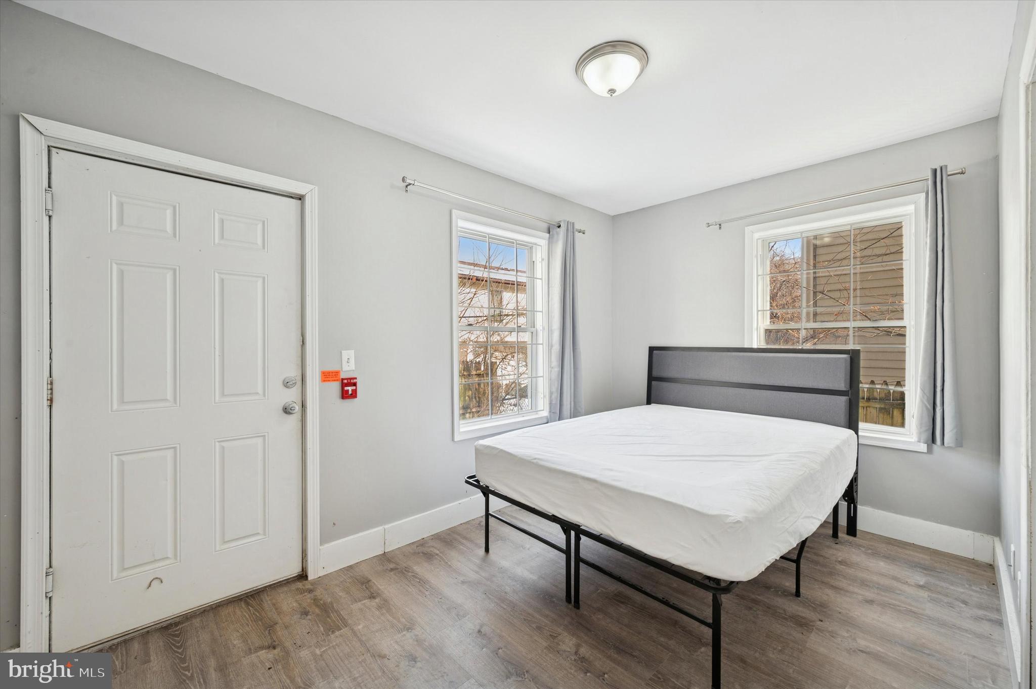 1719 W NORRIS STREET