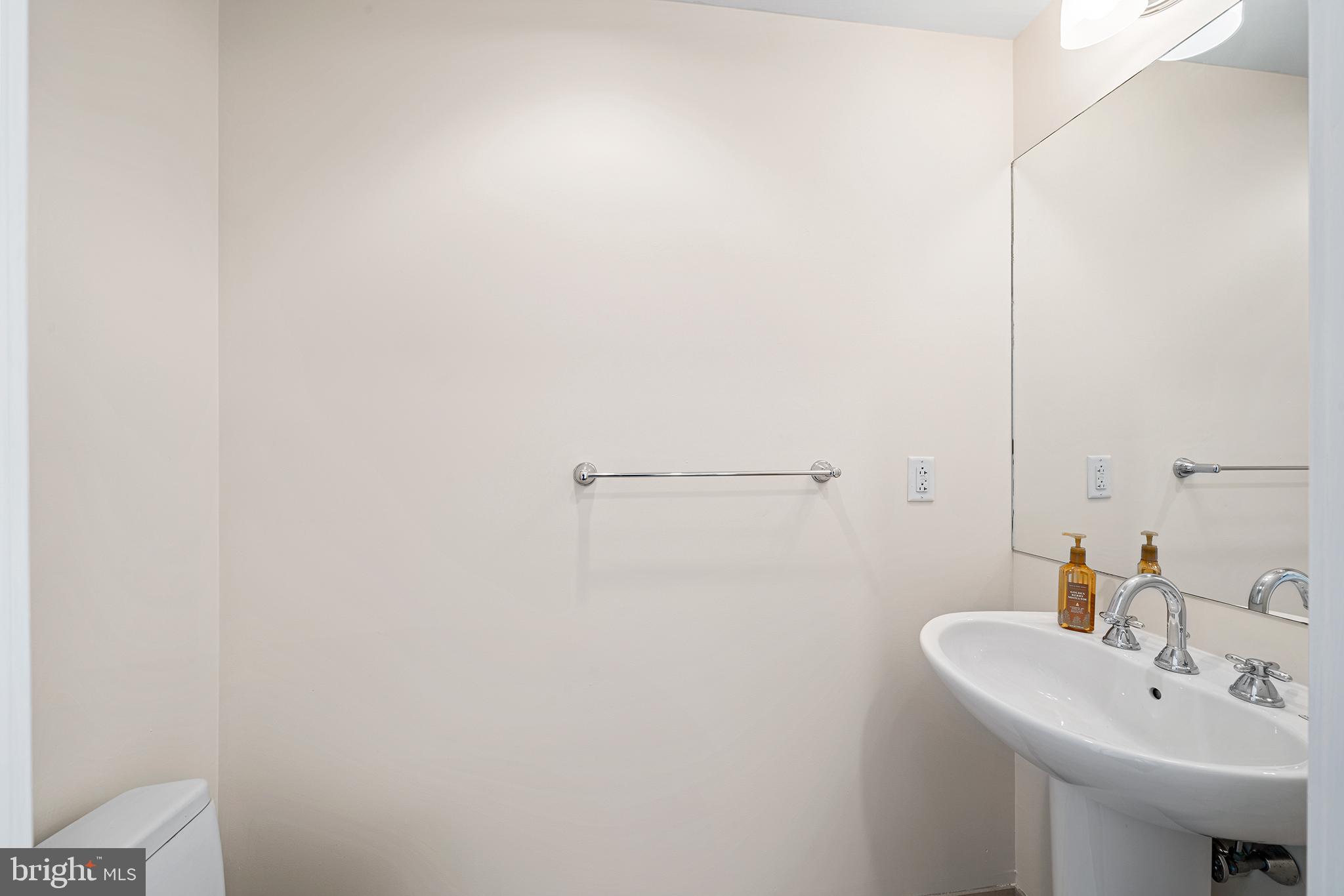 22 S FRONT STREET 502