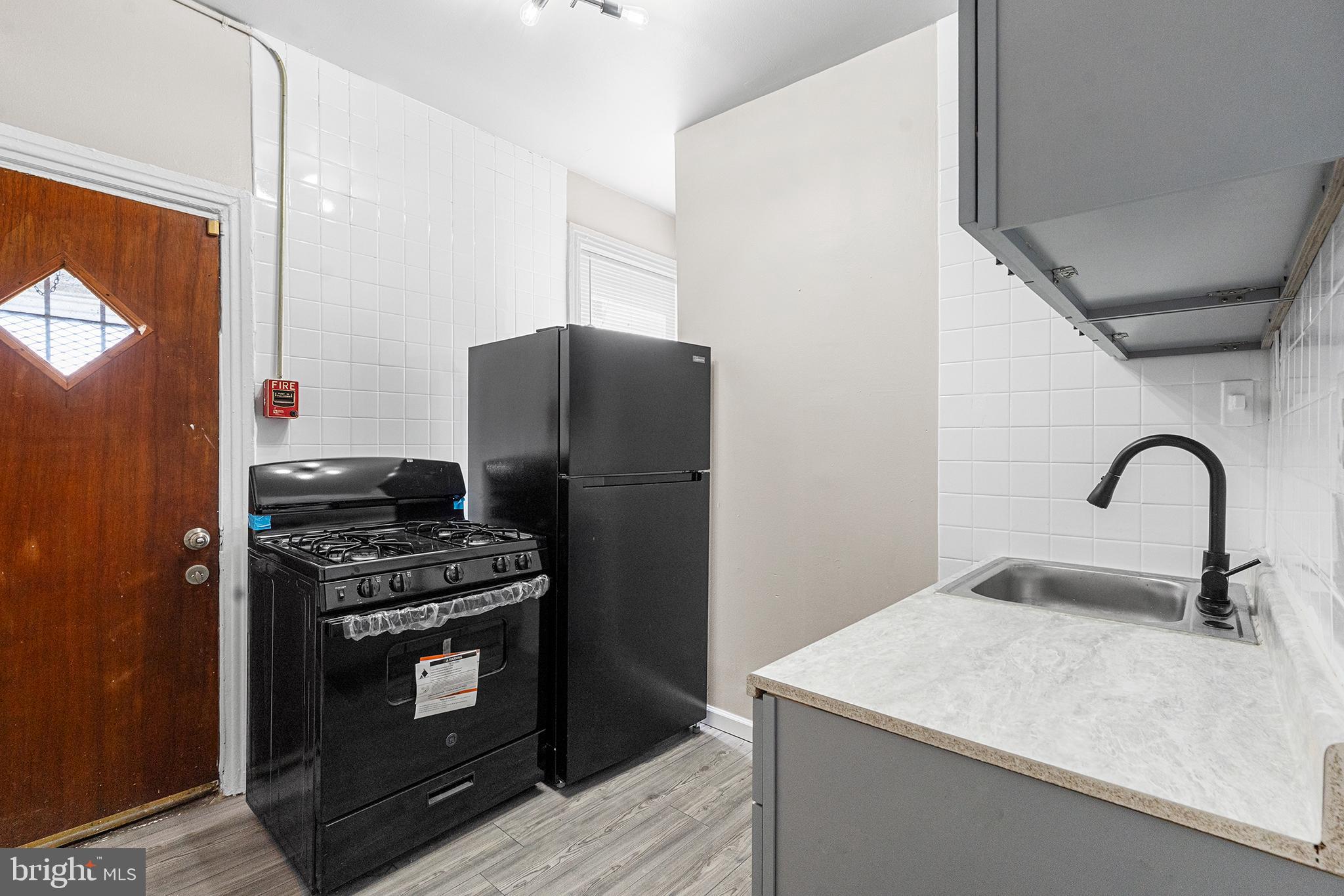 5510 WALNUT STREET 2R