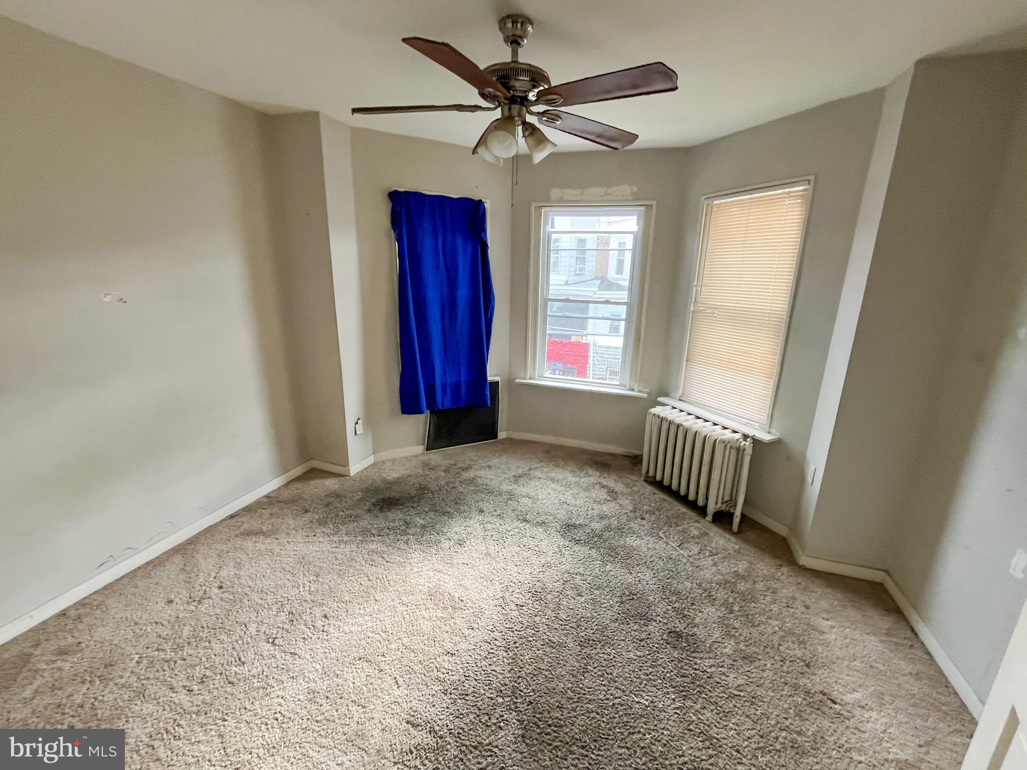 231 W ALBANUS STREET