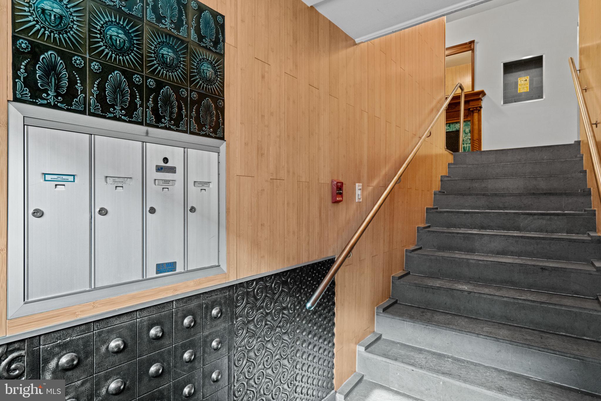 1213 LOCUST STREET 15 B