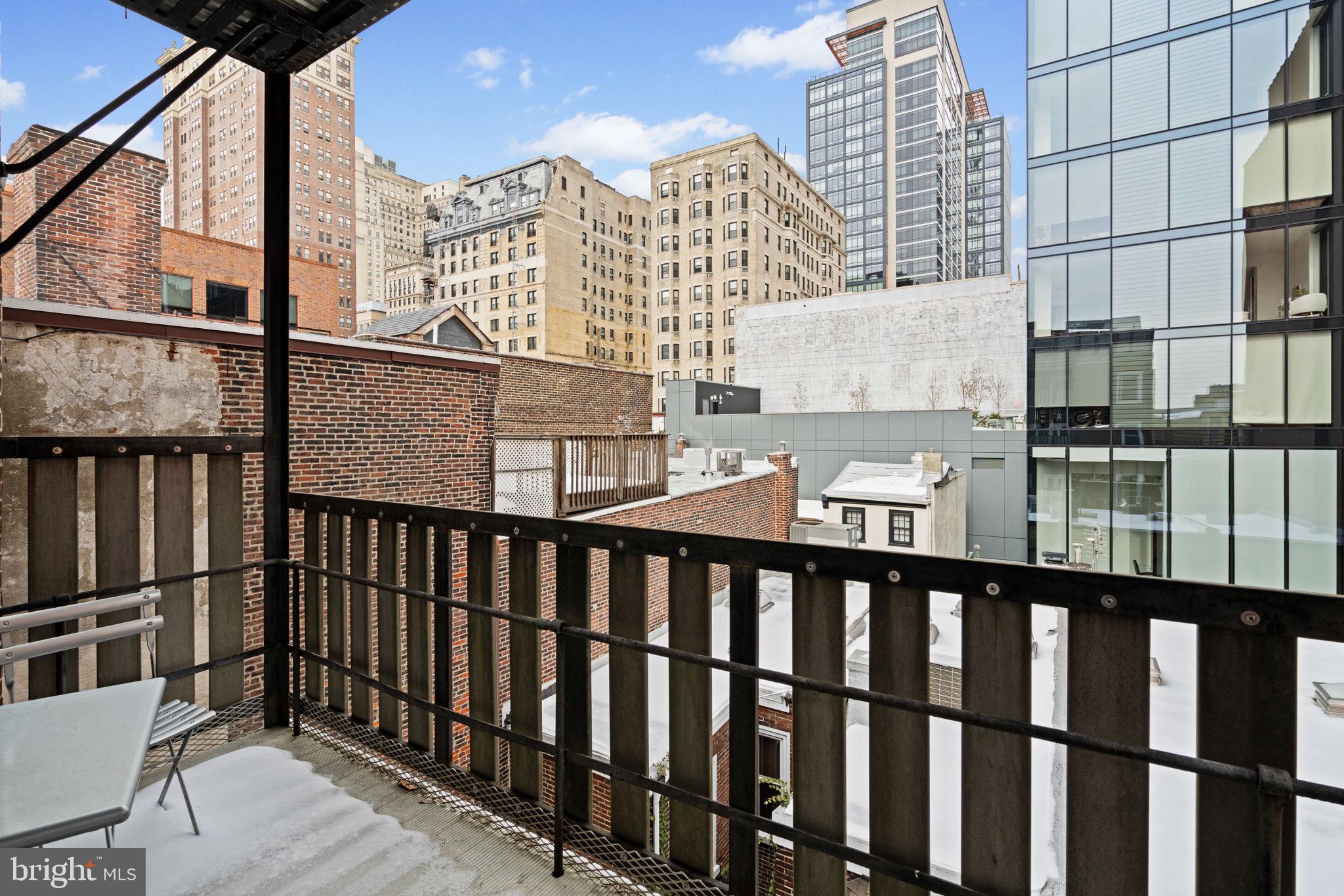 1213 LOCUST STREET 15 B