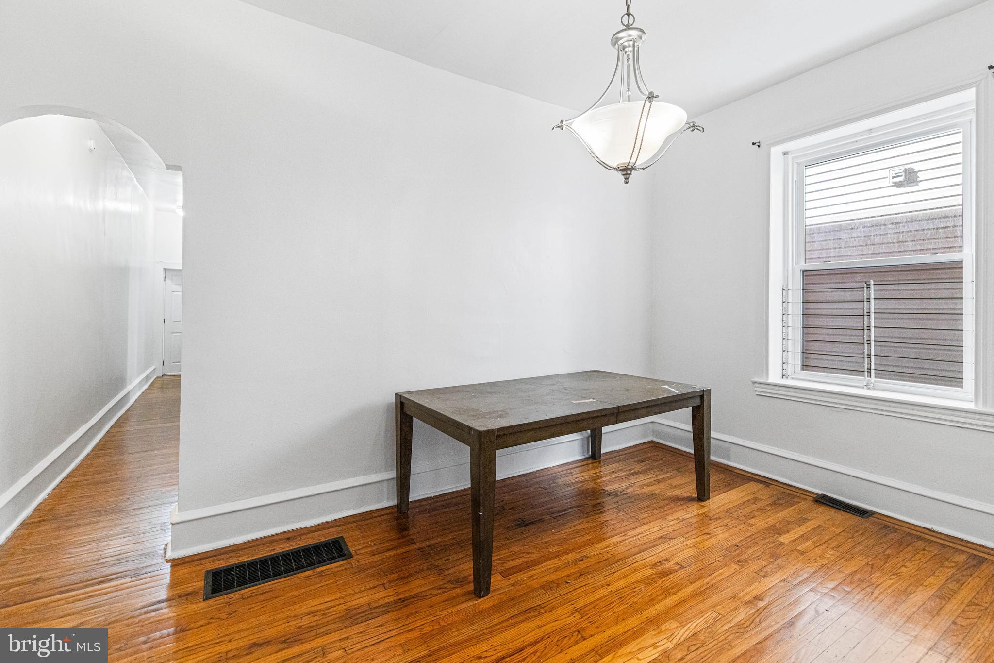 3214 W DIAMOND STREET