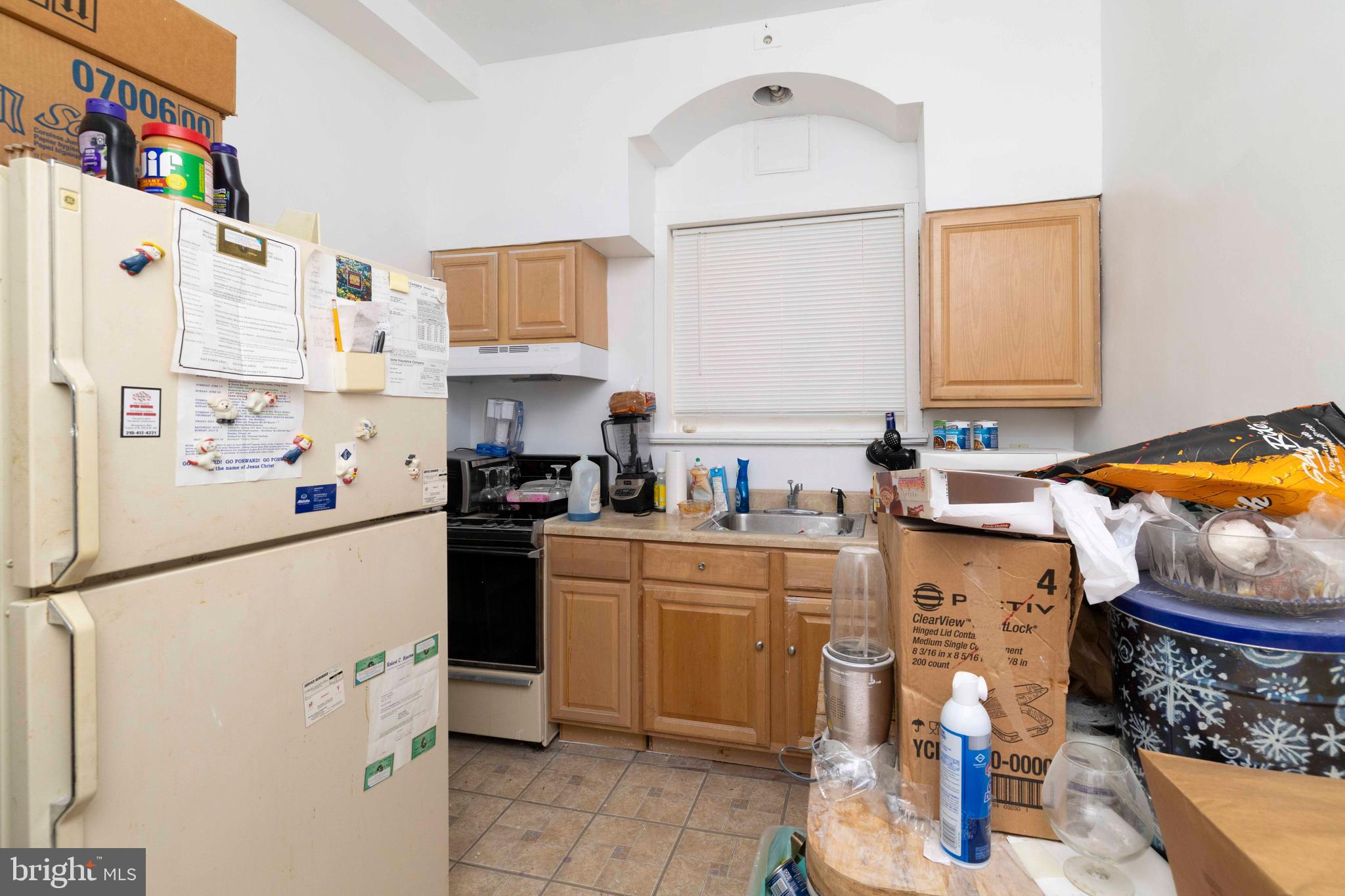 3214 W DIAMOND STREET