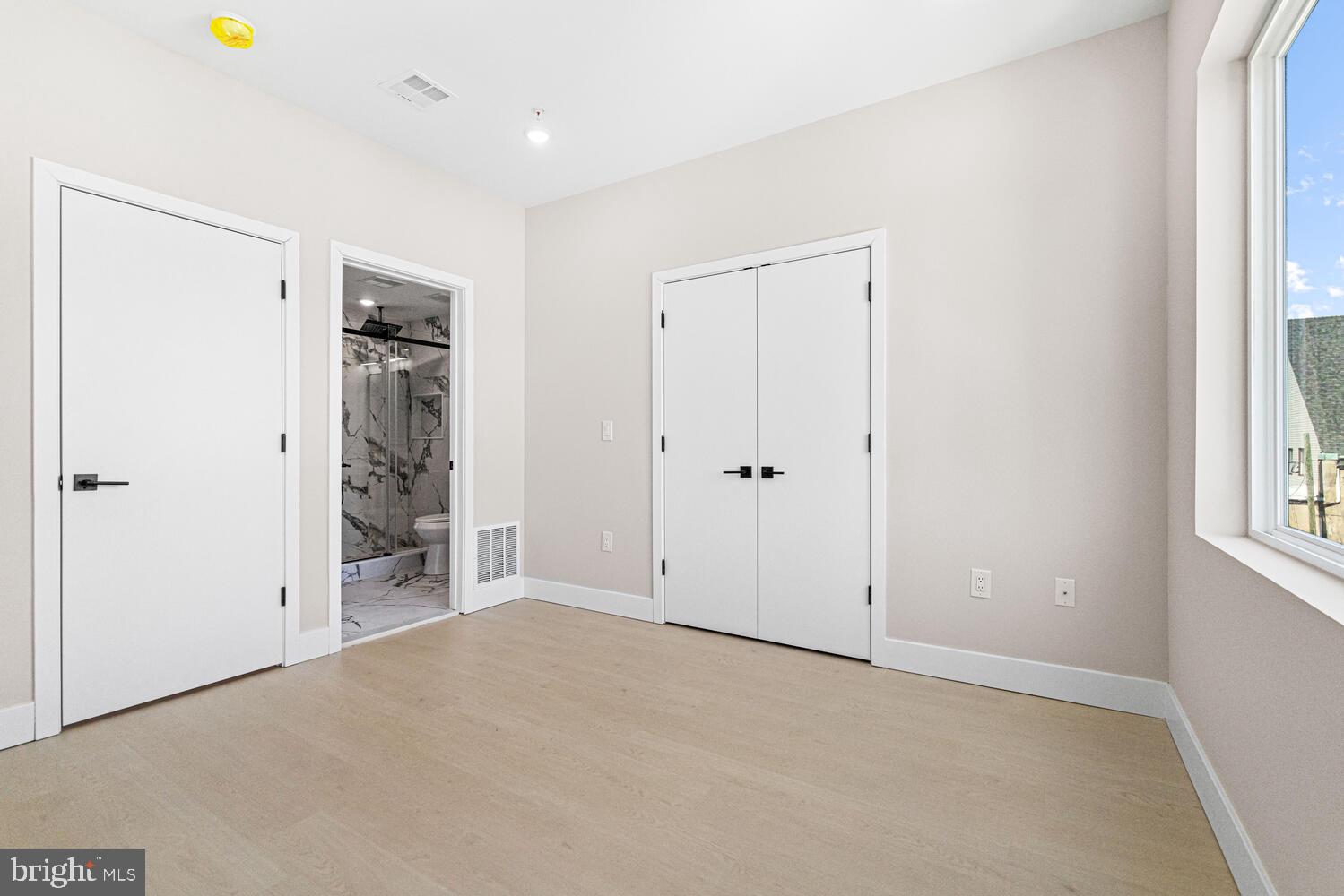 2049 E WILLIAM STREET