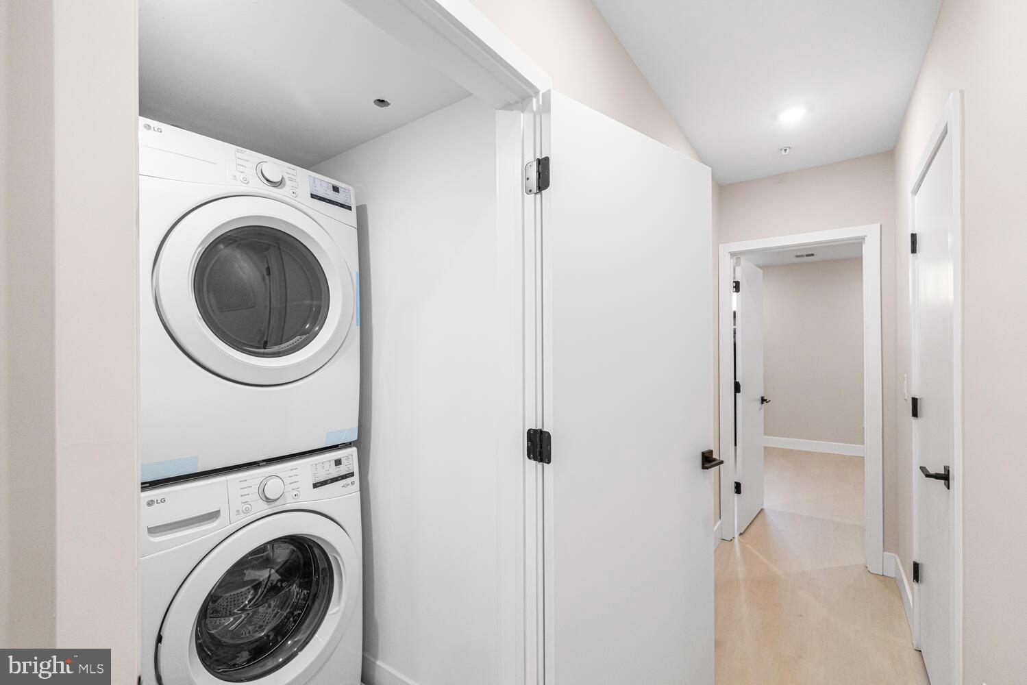 2049 E WILLIAM STREET