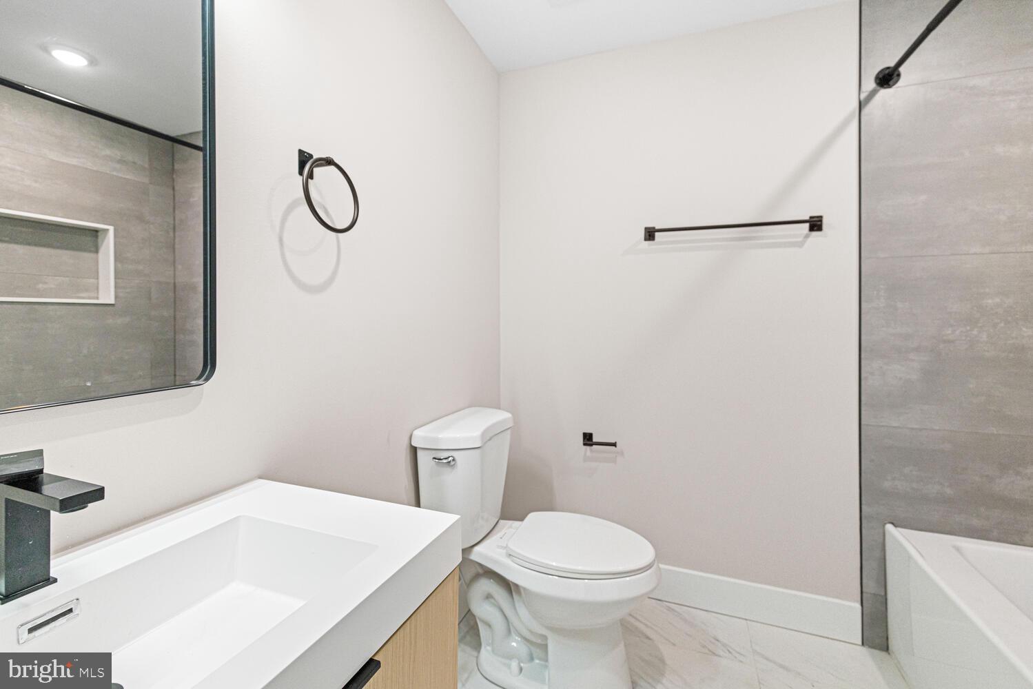 2049 E WILLIAM STREET