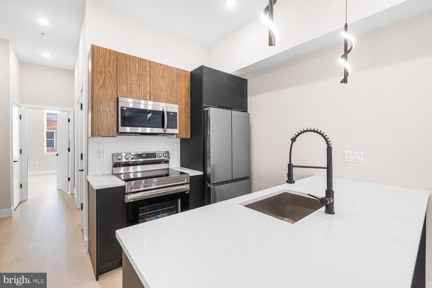 2049 E WILLIAM STREET