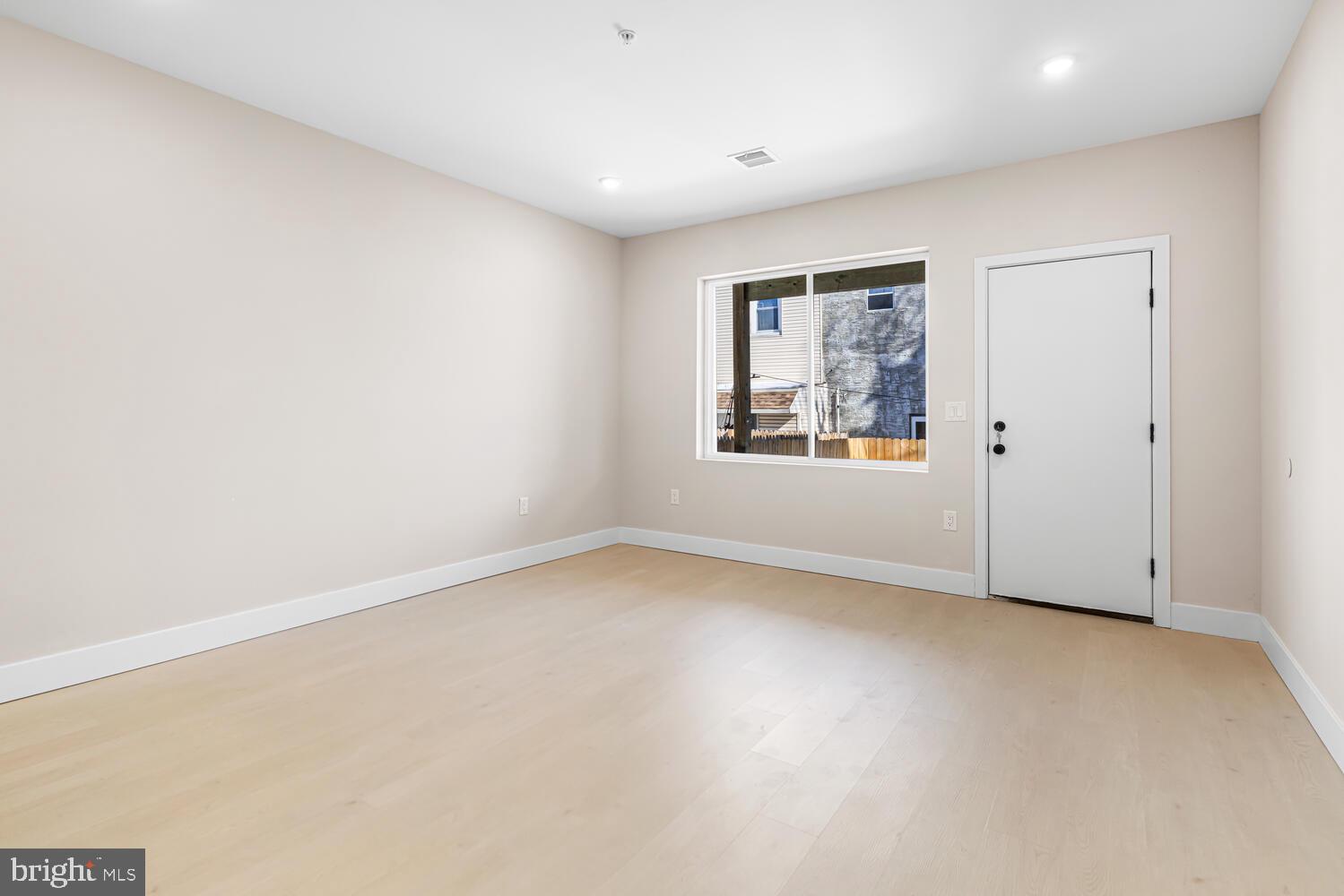 2049 E WILLIAM STREET