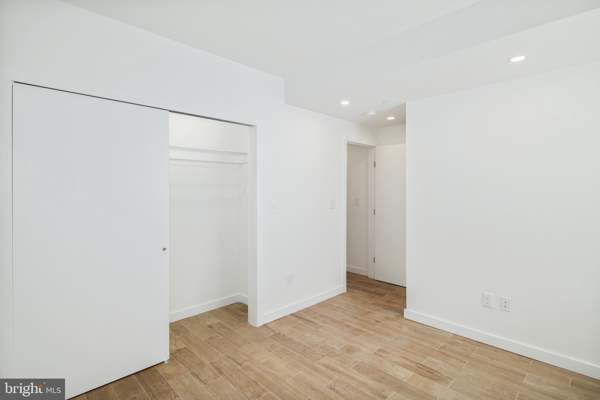 1842 E HAROLD STREET