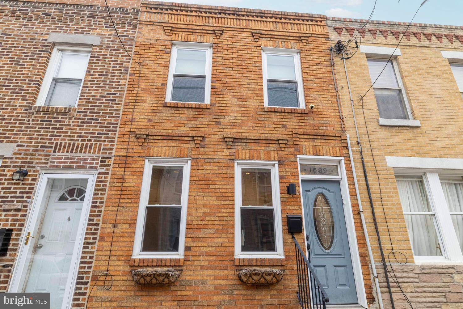 1629 S ISEMINGER STREET