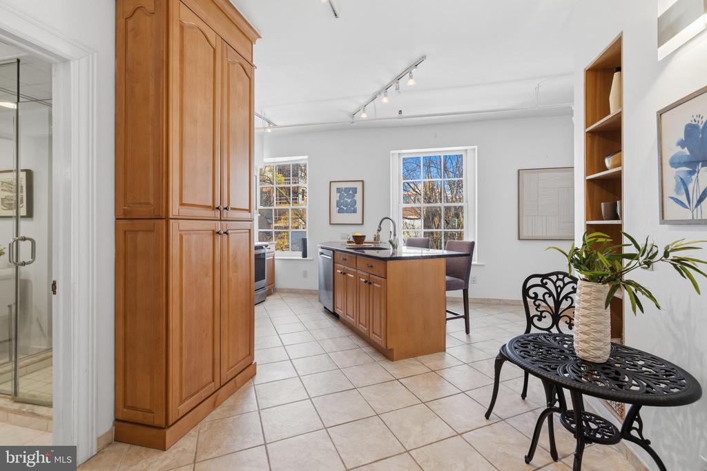 306 CHERRY STREET 300