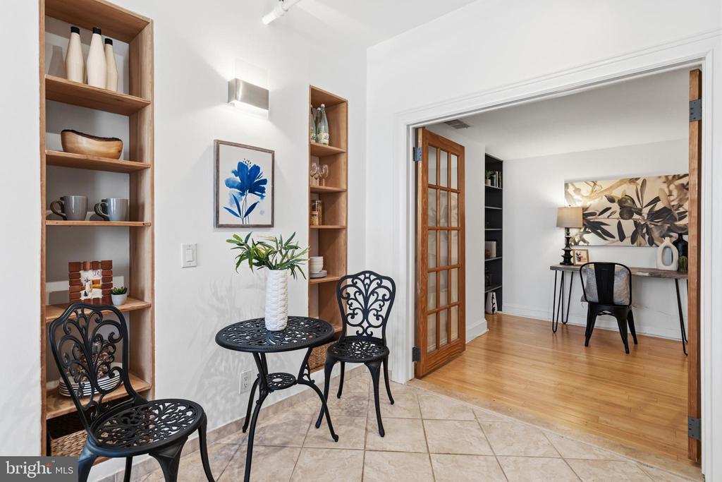 306 CHERRY STREET 300