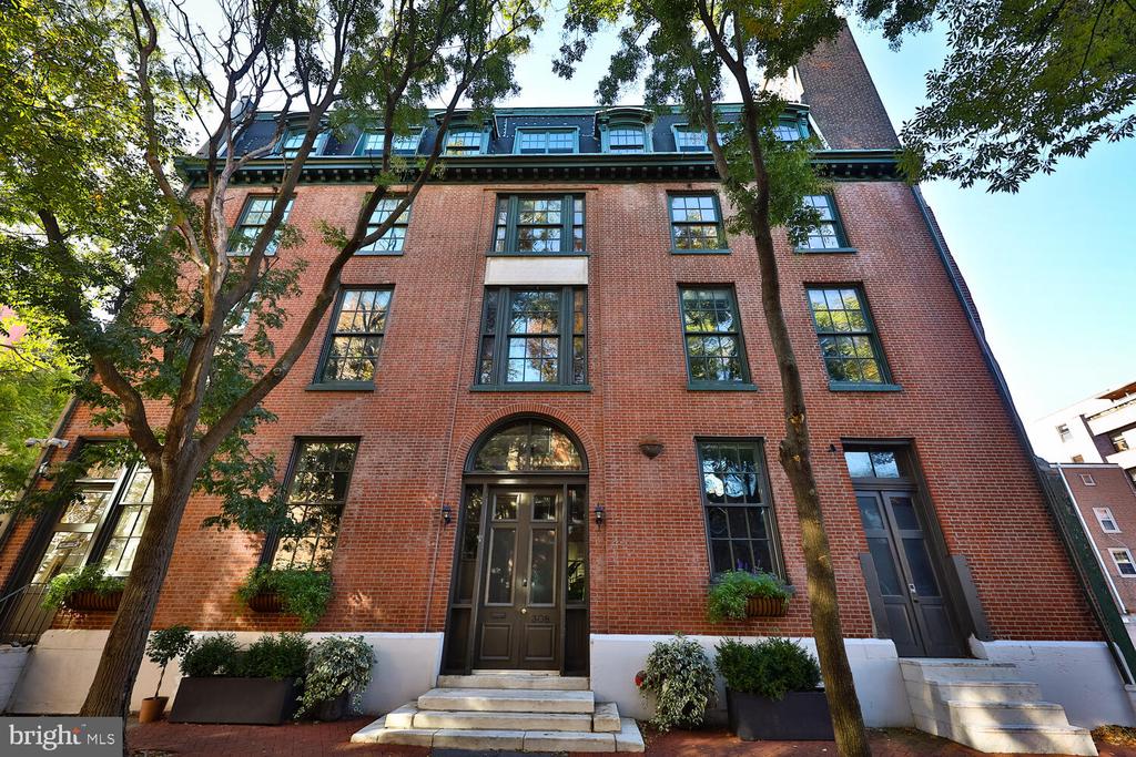 306 CHERRY STREET 300