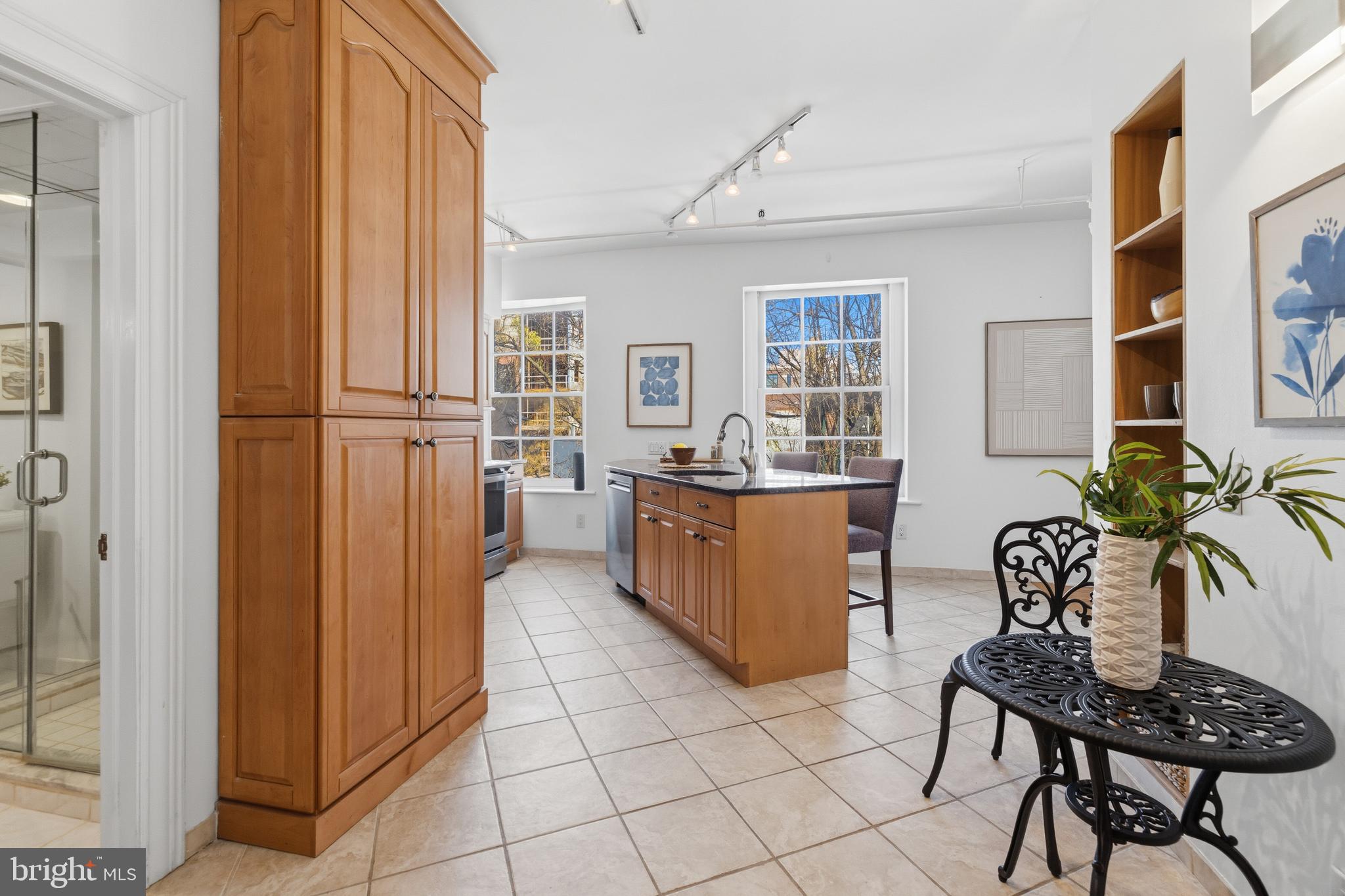 306 CHERRY STREET 300