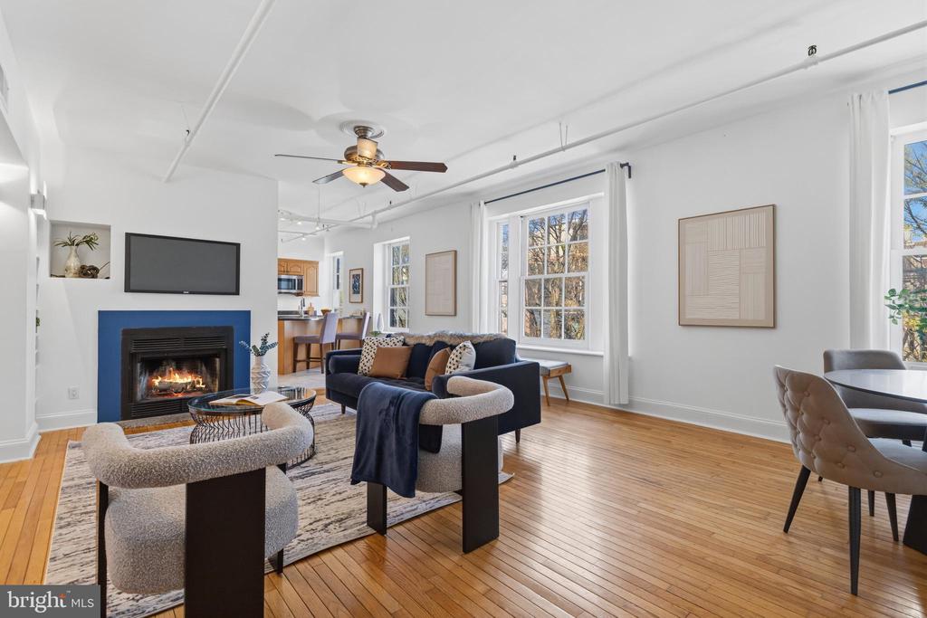 306 CHERRY STREET 300