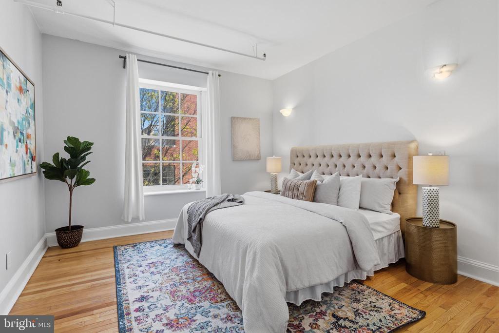 306 CHERRY STREET 300