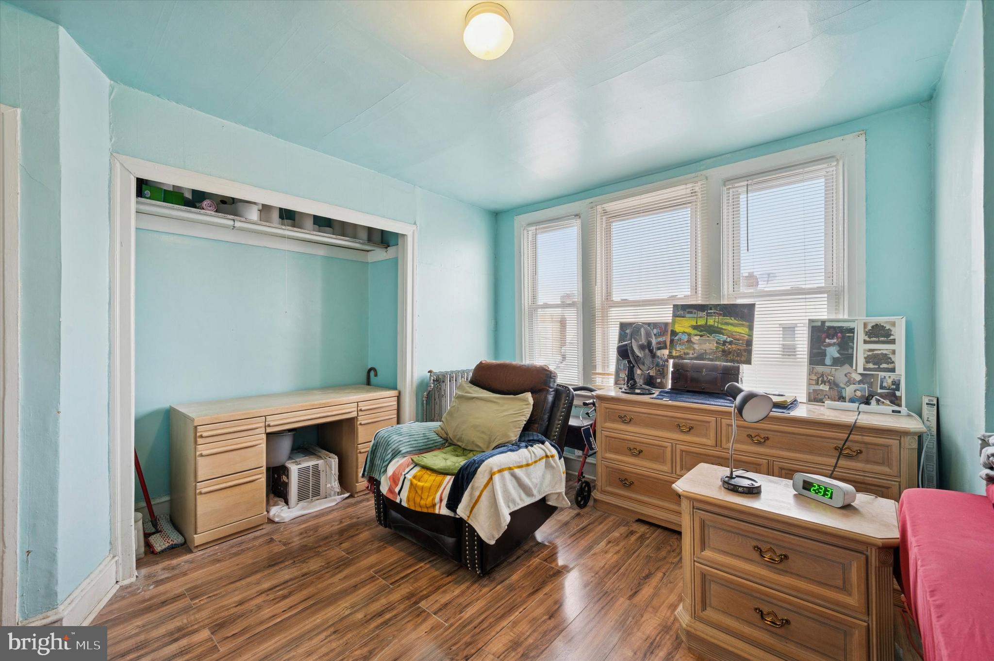 1634 S LINDENWOOD STREET