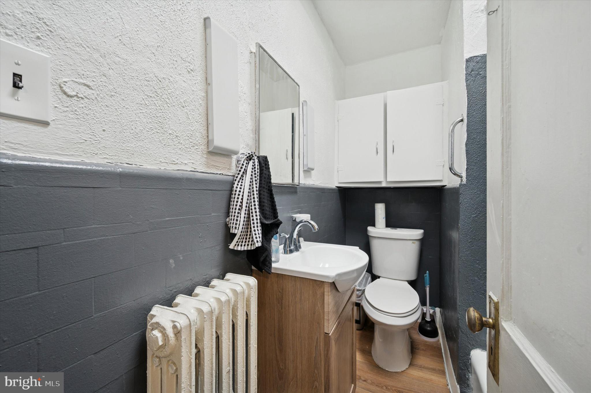 1634 S LINDENWOOD STREET