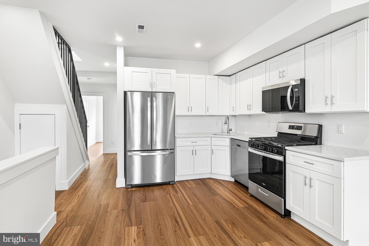 1830 CATHARINE STREET