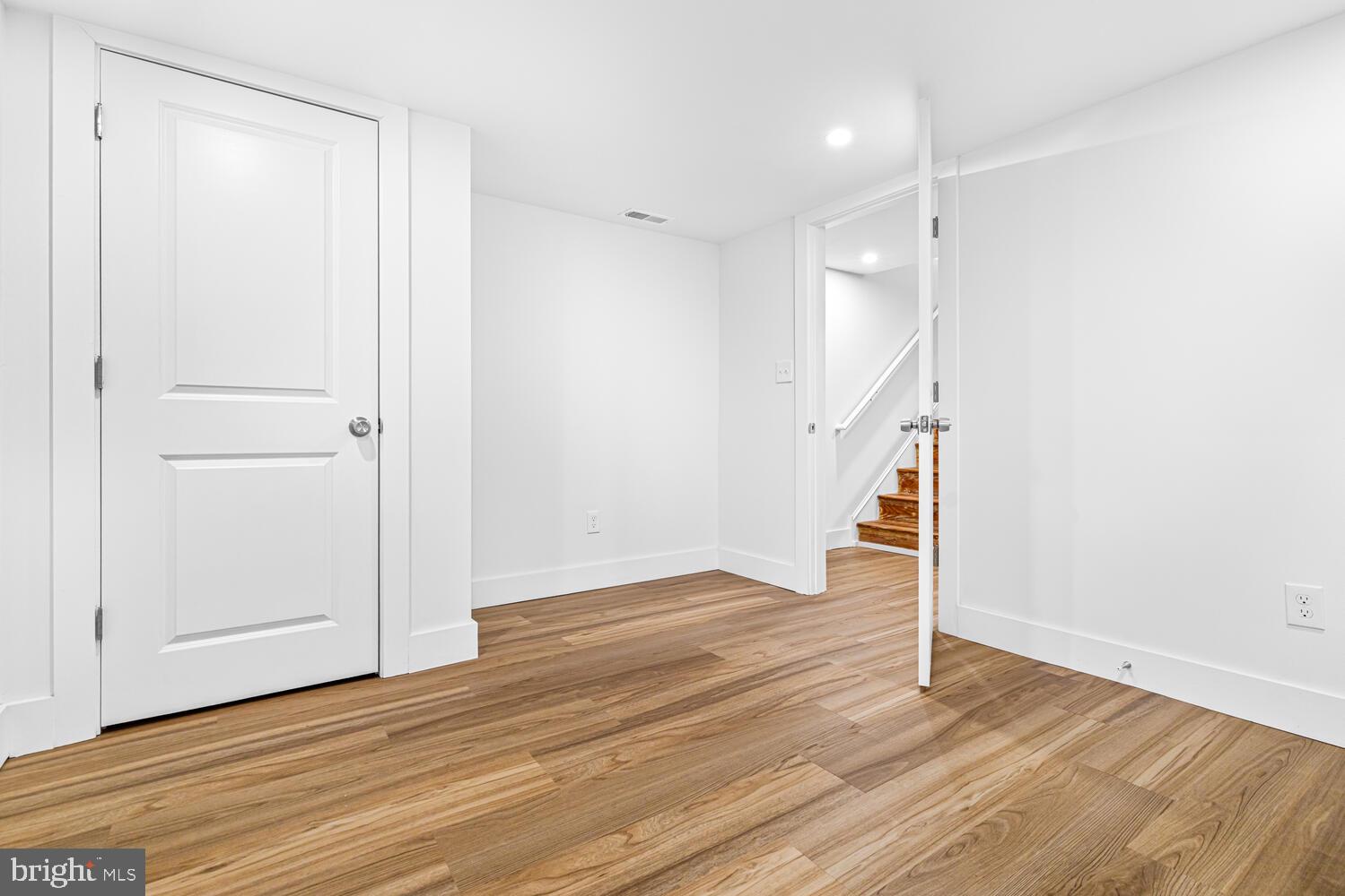 1830 CATHARINE STREET